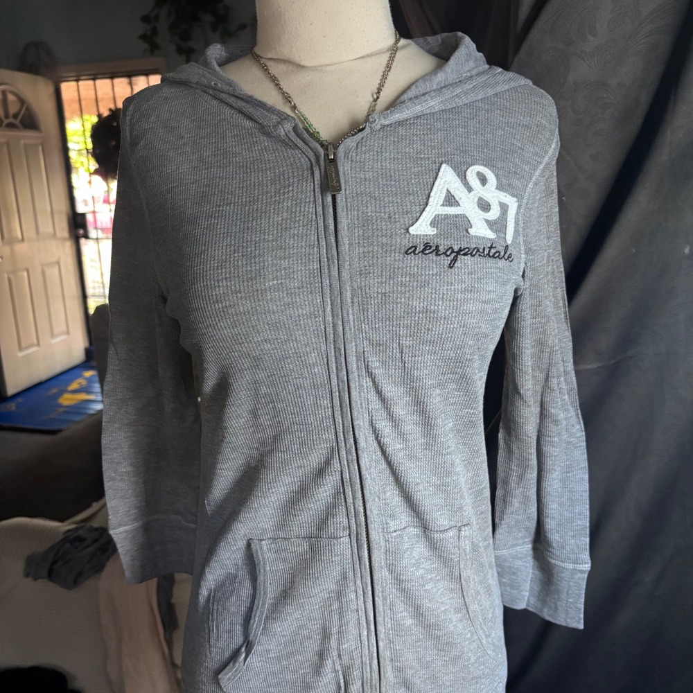 Aeropostale Gray Waffle Knit Zip Up Hoodie Y2K 3/4 Sleeve Logo Sweatshirt XS L